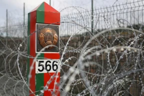 «Я ў роспачы». Што кажуць тыя, хто думае вярнуцца ў Беларусь пасьля сканчэньня тэрміну даўніны «за пратэсты»