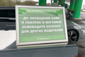 Фотофакт. Что происходит на заправках после «большой взбучки»